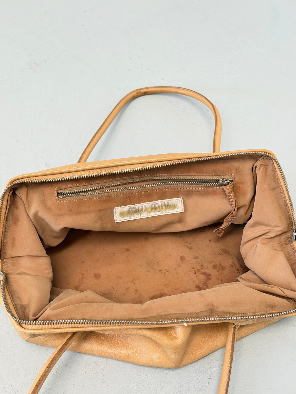 miu miu 2000s camel leather bag