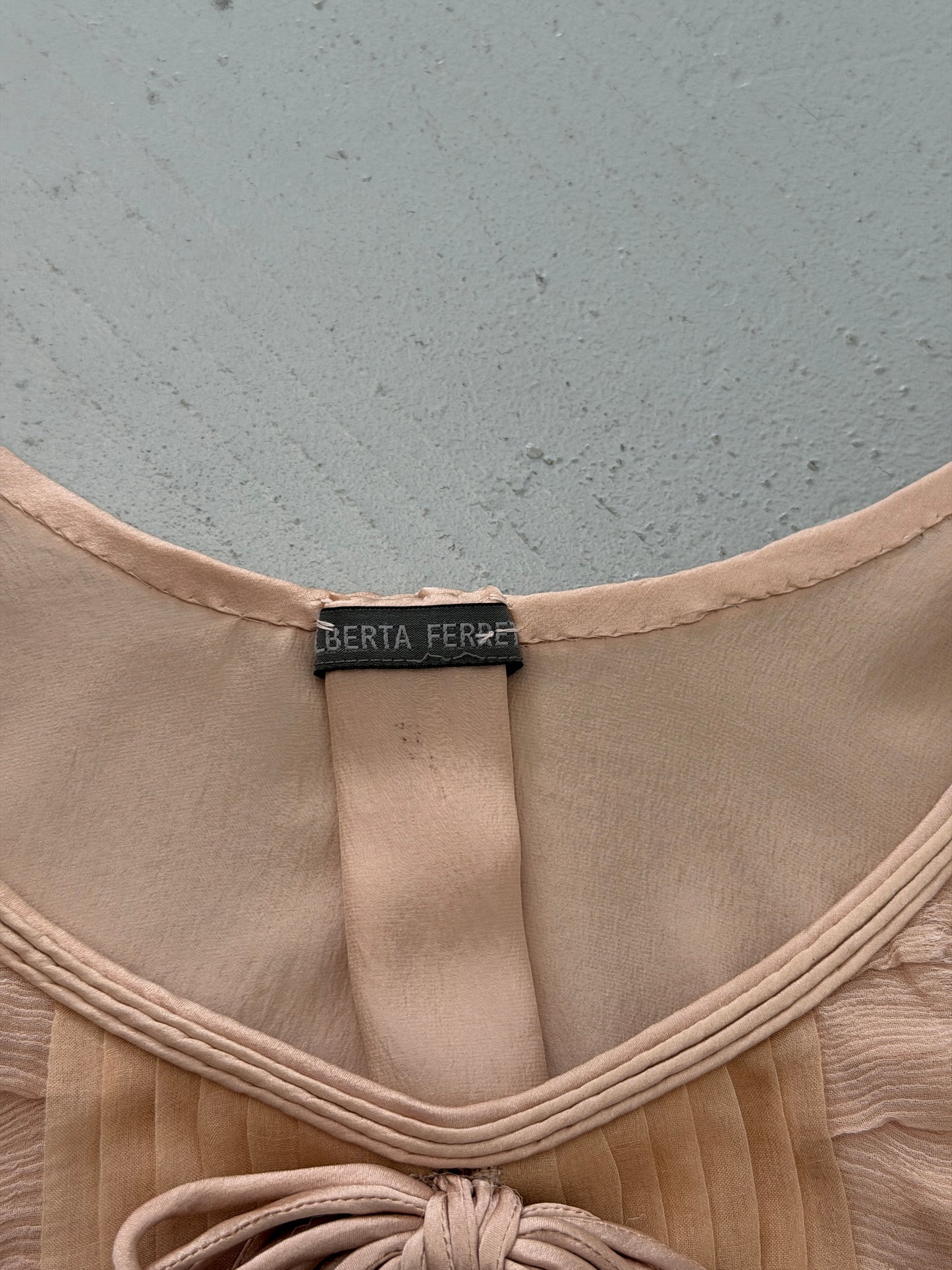 (rare) alberta ferretti blush pink silk blouse