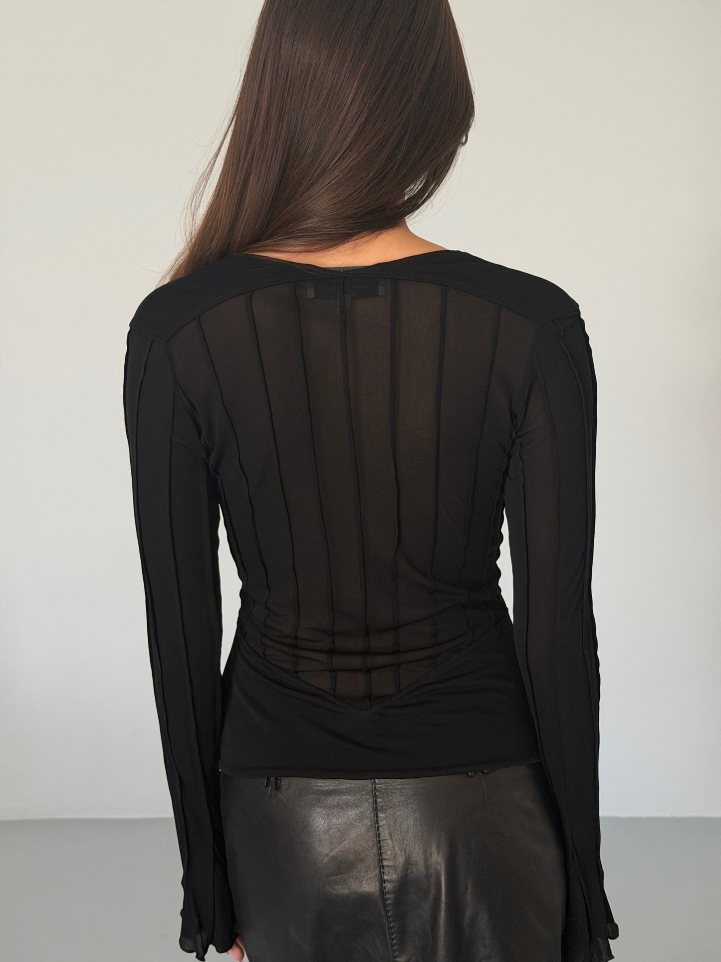 yves saint laurent spring summer 2003 by tom ford bell sleeve top