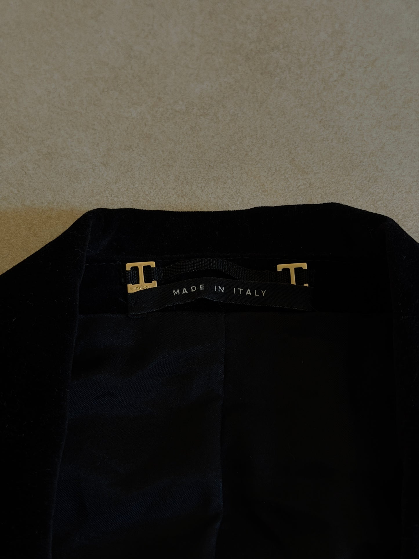 (rare) gucci fall 2004 leather strap velour jacket