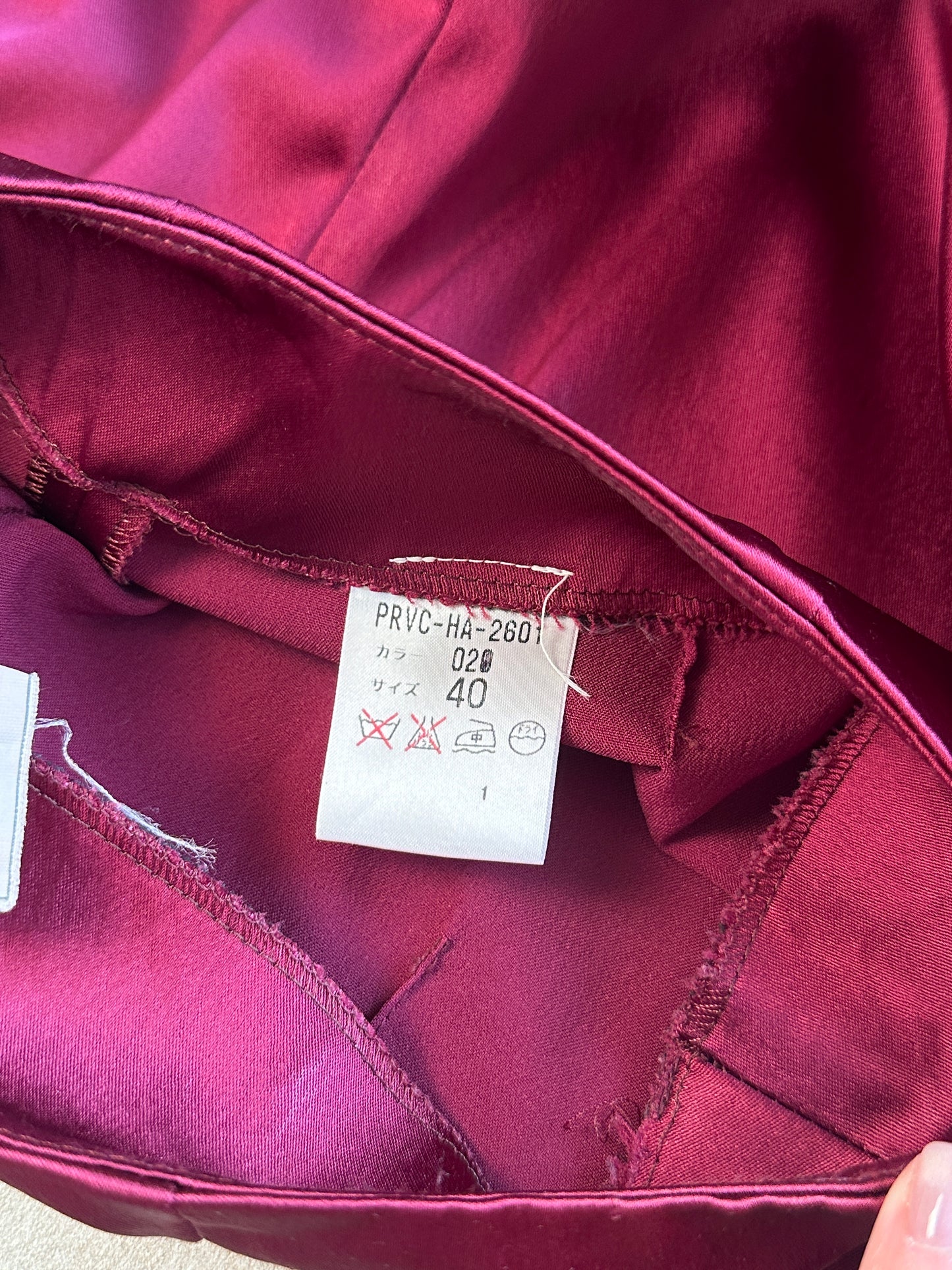 2000s italian satin trousers in wine