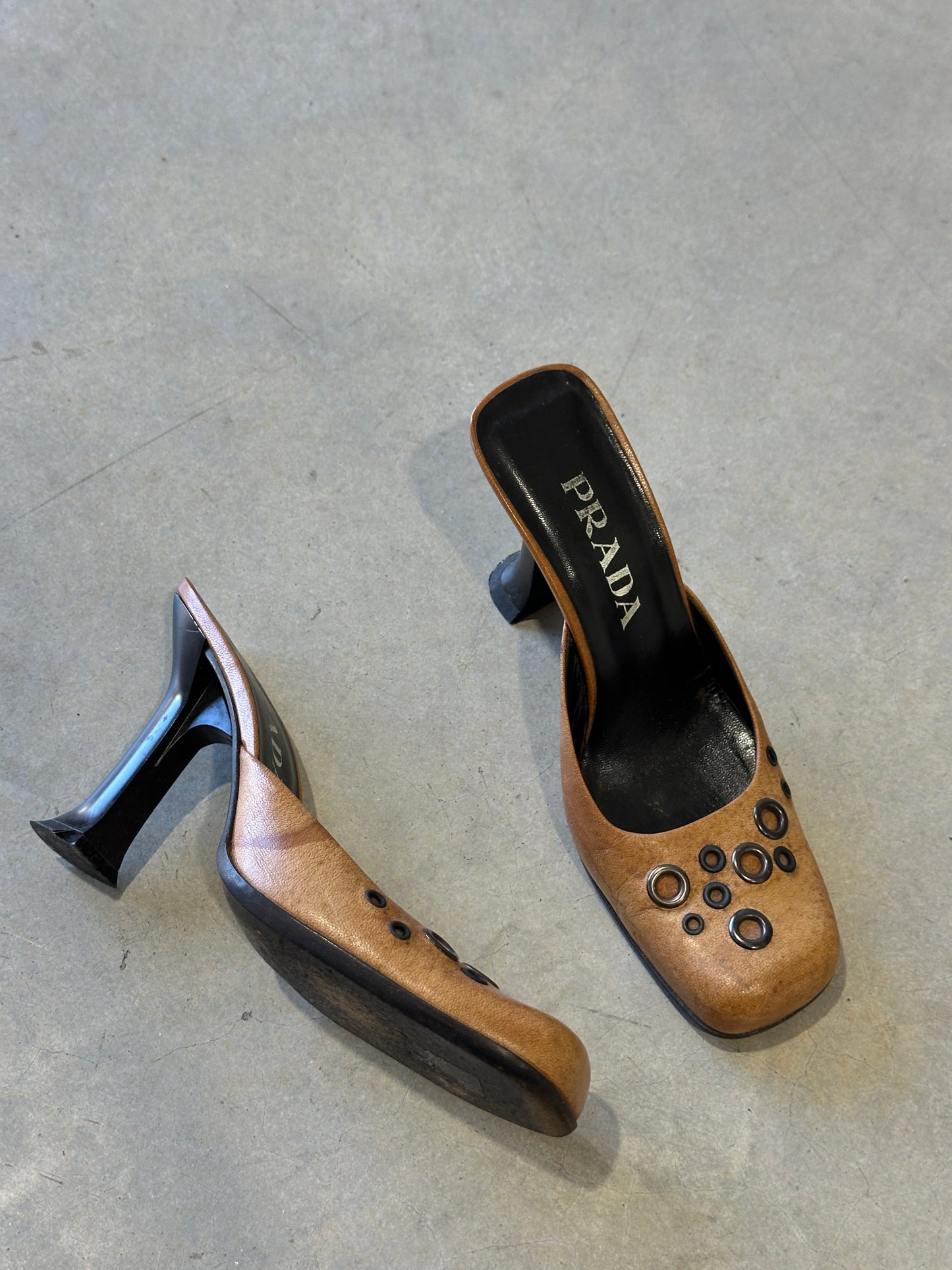 (rare) prada fw 1999 heels