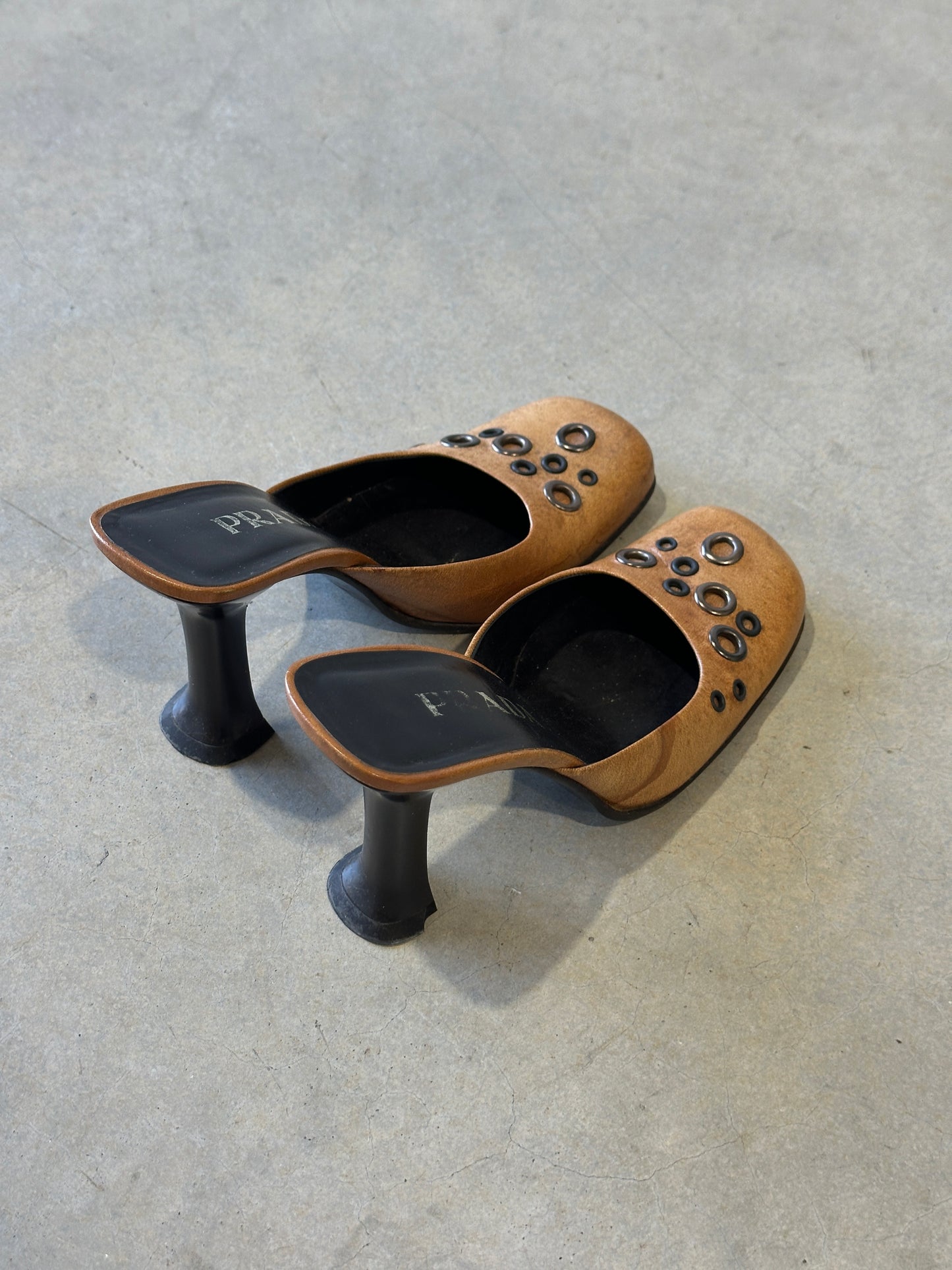 (rare) prada fw 1999 heels