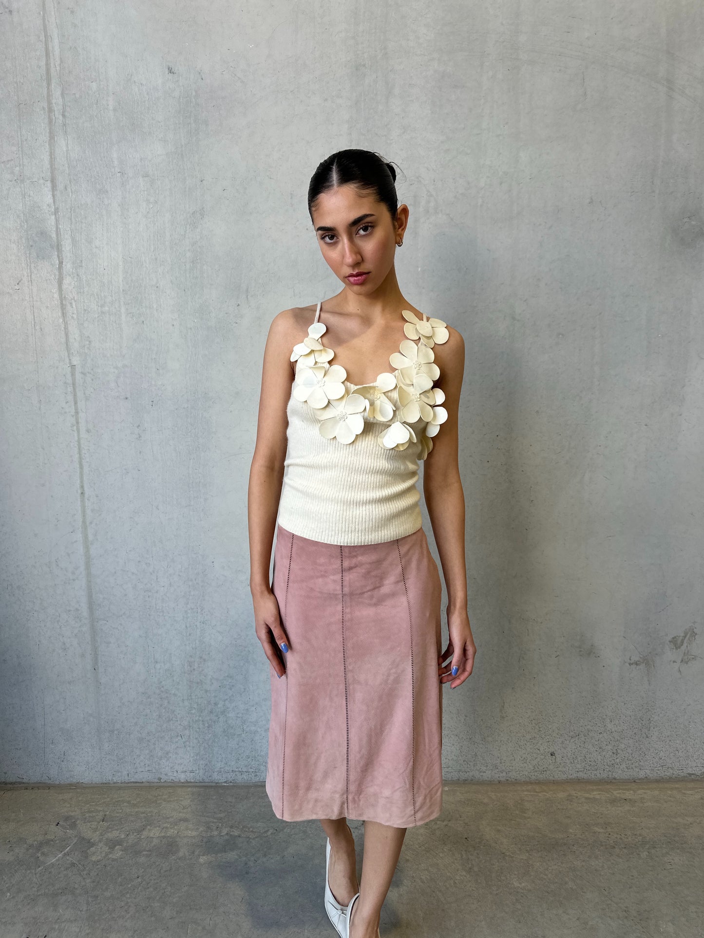 gucci fall winter 1999 pink suede skirt