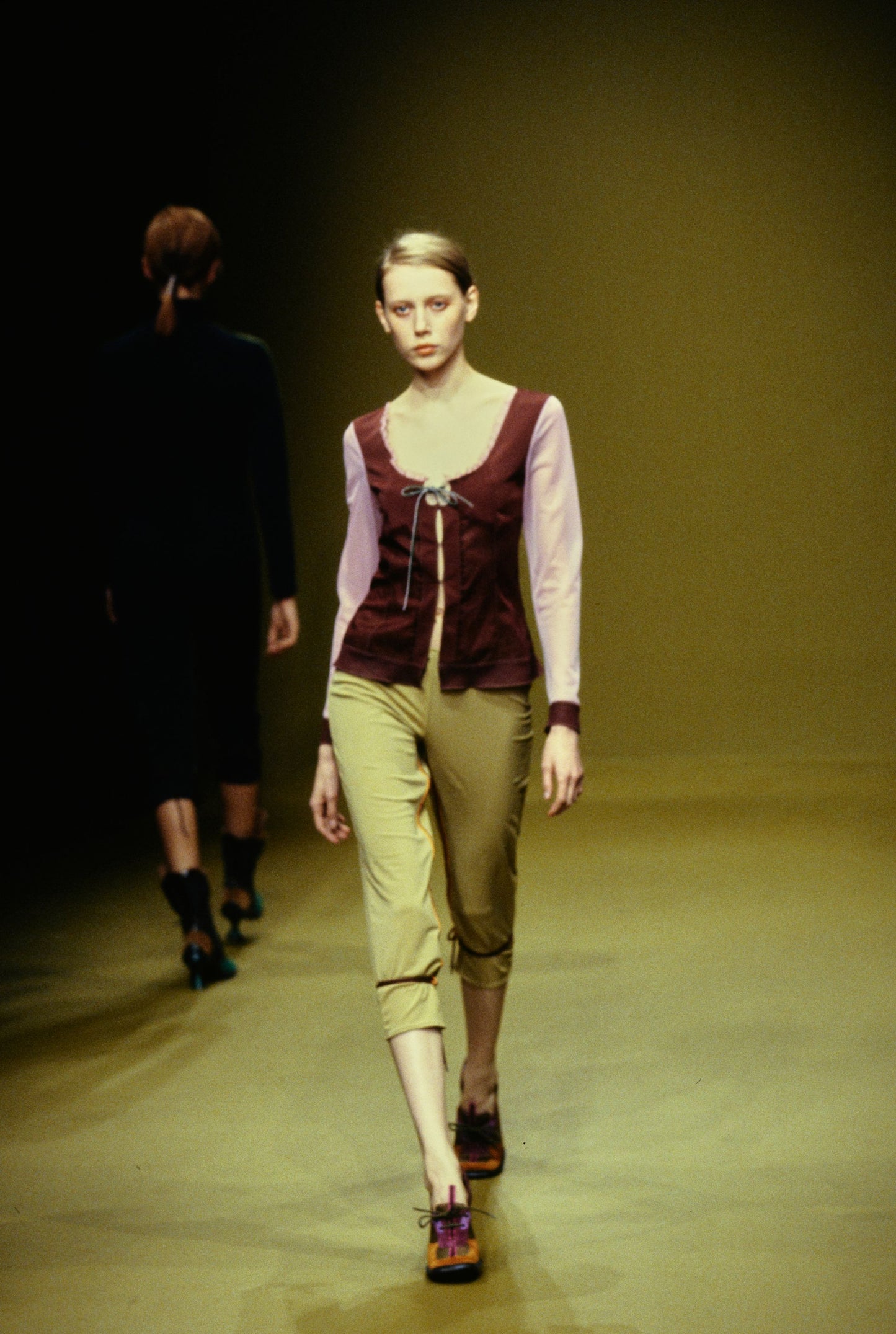 (rare) miu miu fall 1999 runway long sleeve butterfly top