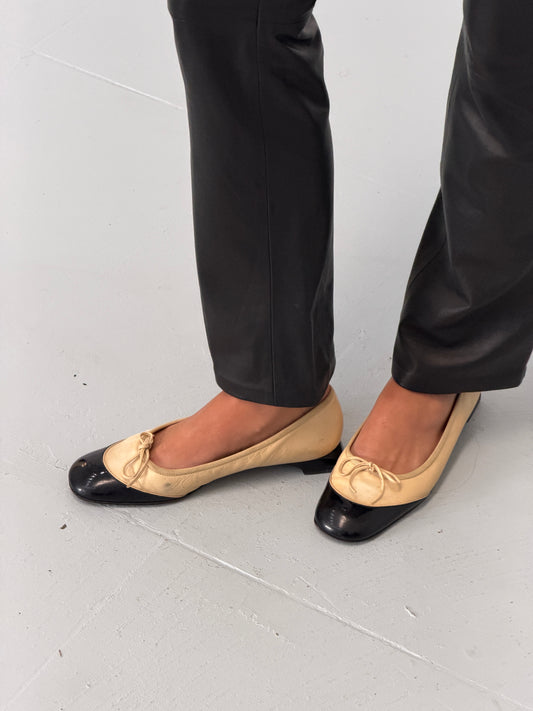 chanel 1990s ballet flats