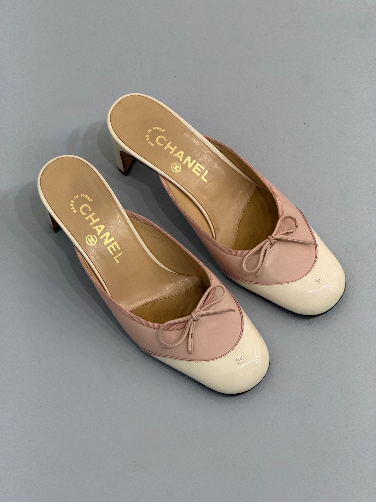 chanel 1990s ballerina heels