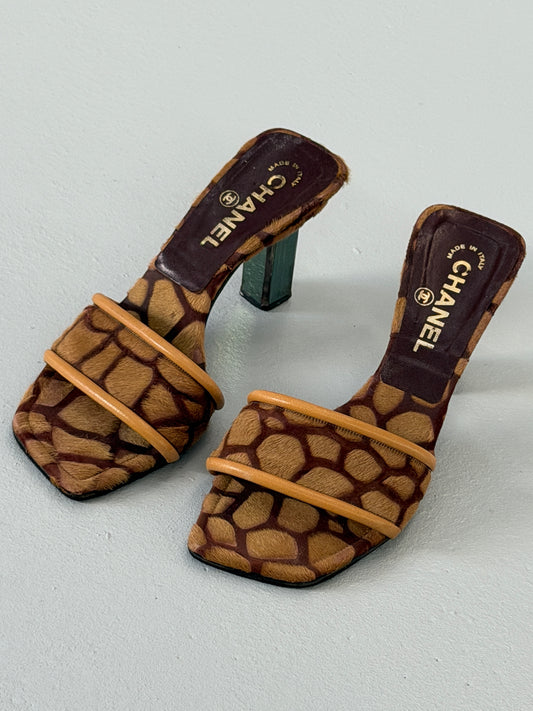 chanel 2000s giraffe calf hair heels
