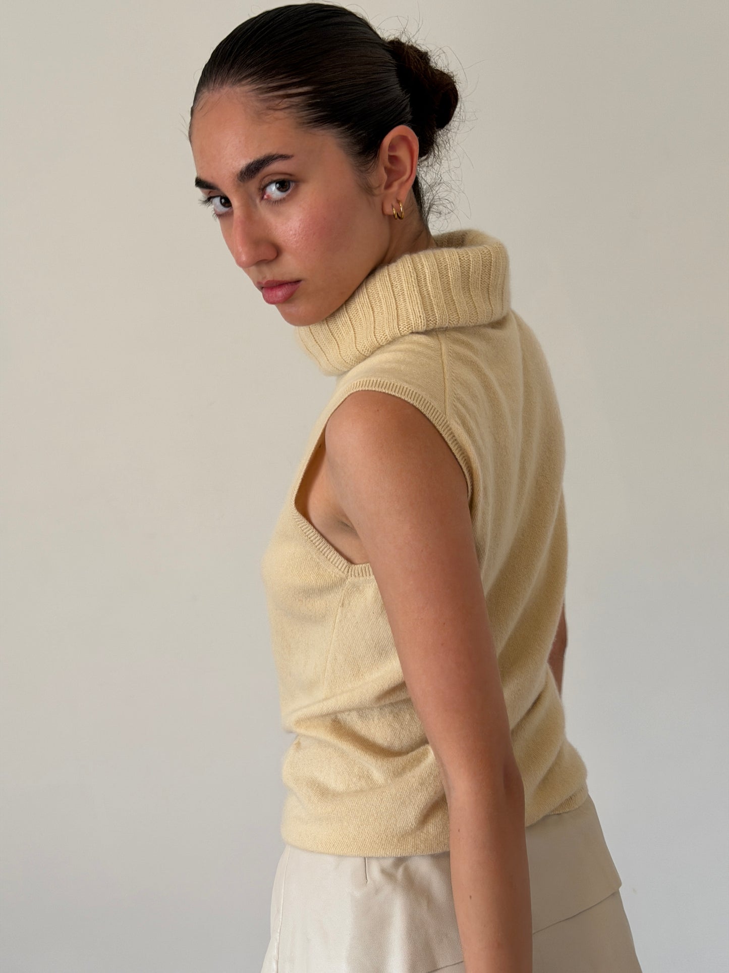 chanel fall 2001 turtle neck top