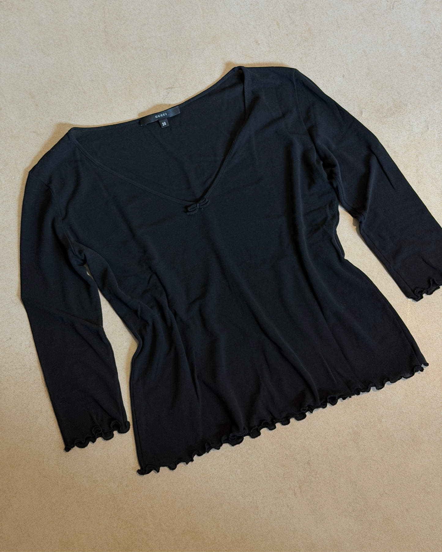 (reserved) gucci spring 2000 bow blouse