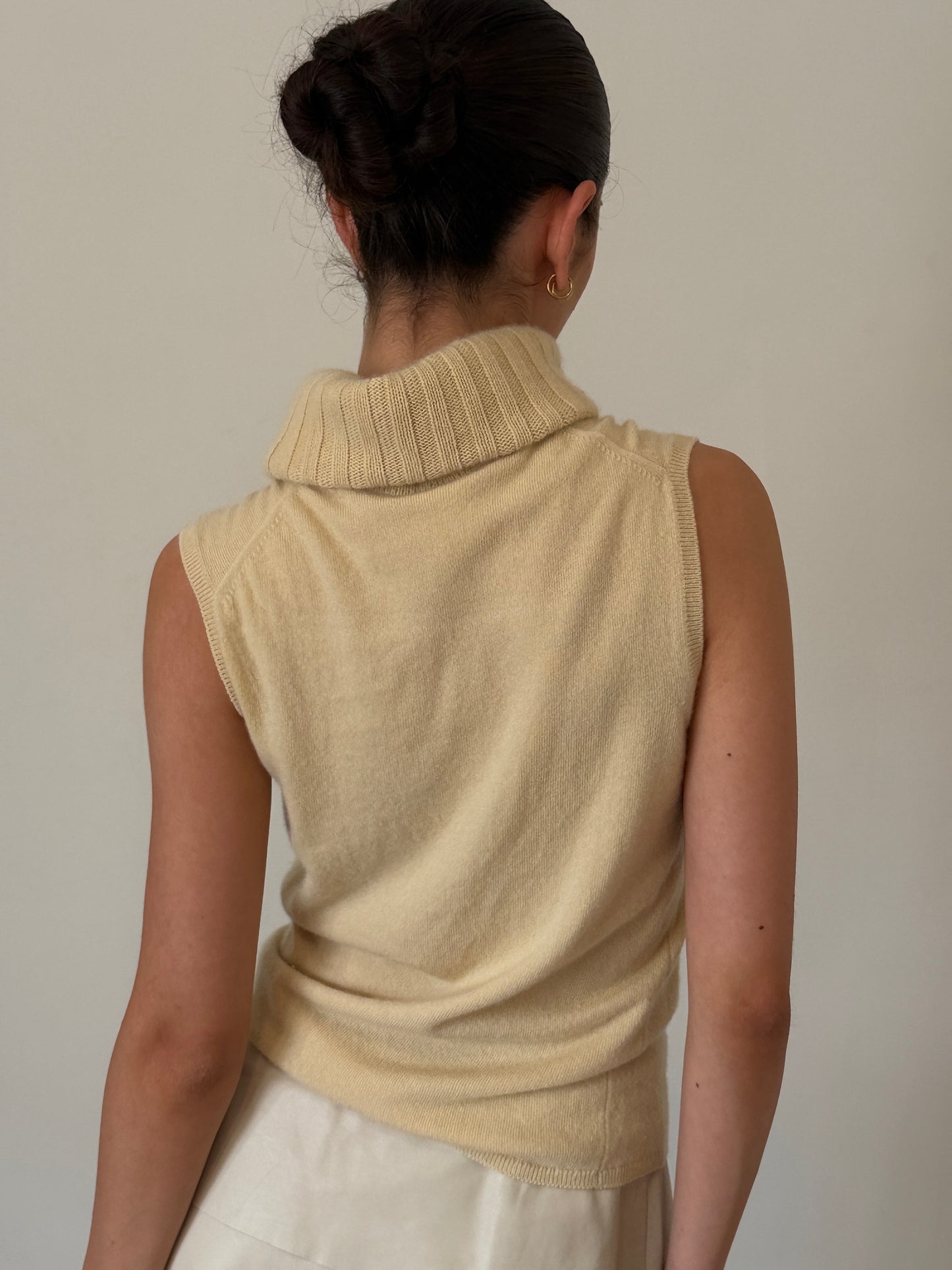 chanel fall 2001 turtle neck top