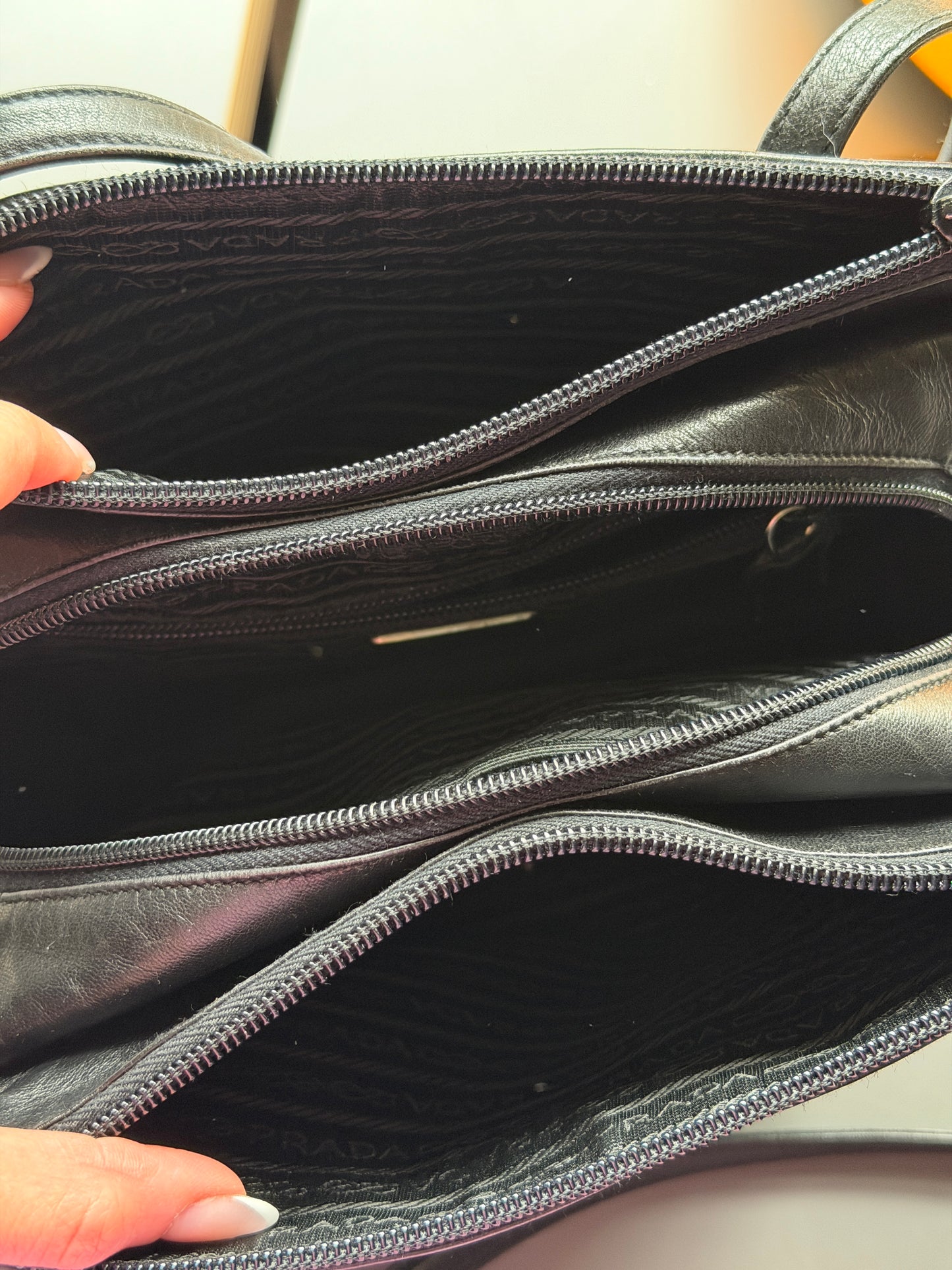 (rare) prada fall 1995 spazzolato bag