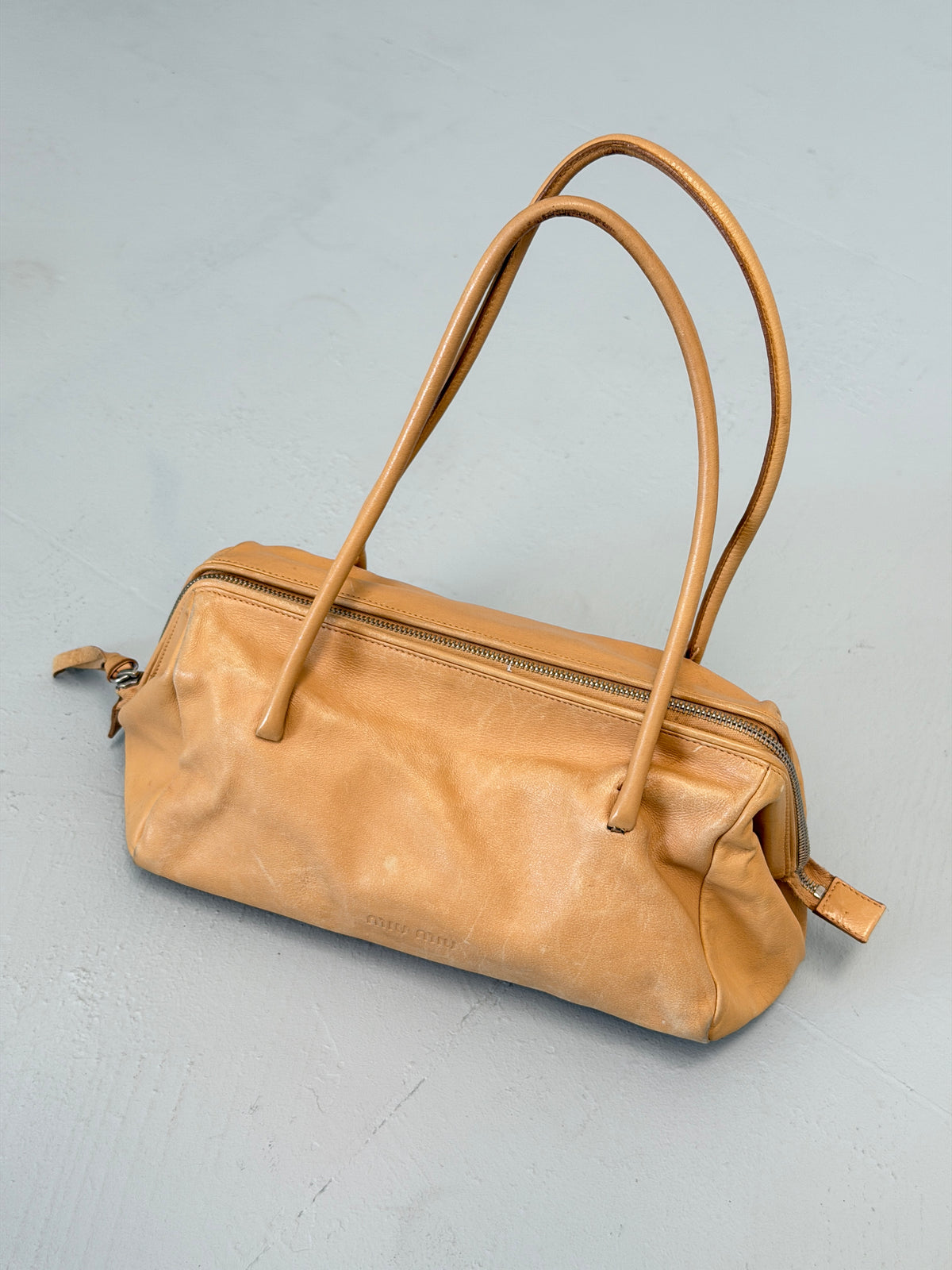 miu miu 2000s camel leather bag