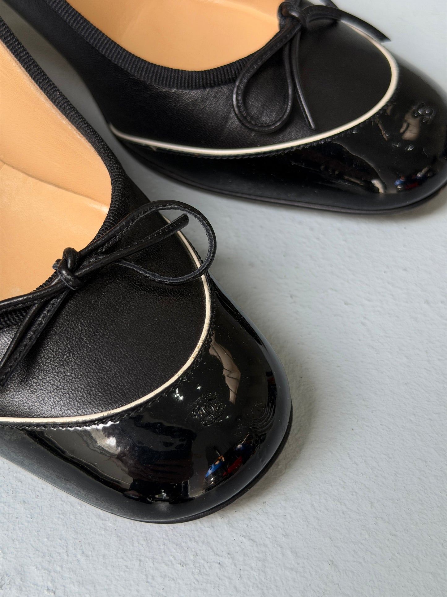 chanel 1990s patent pumps