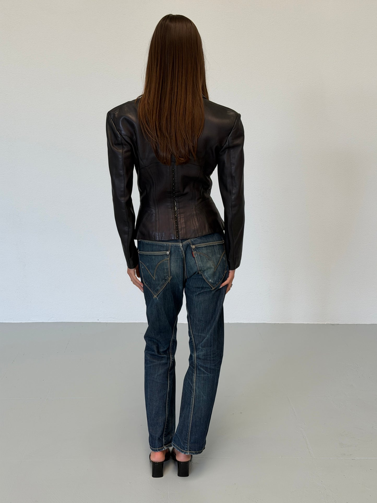 (permanent collection) alaïa fall 1987 corset leather jacket