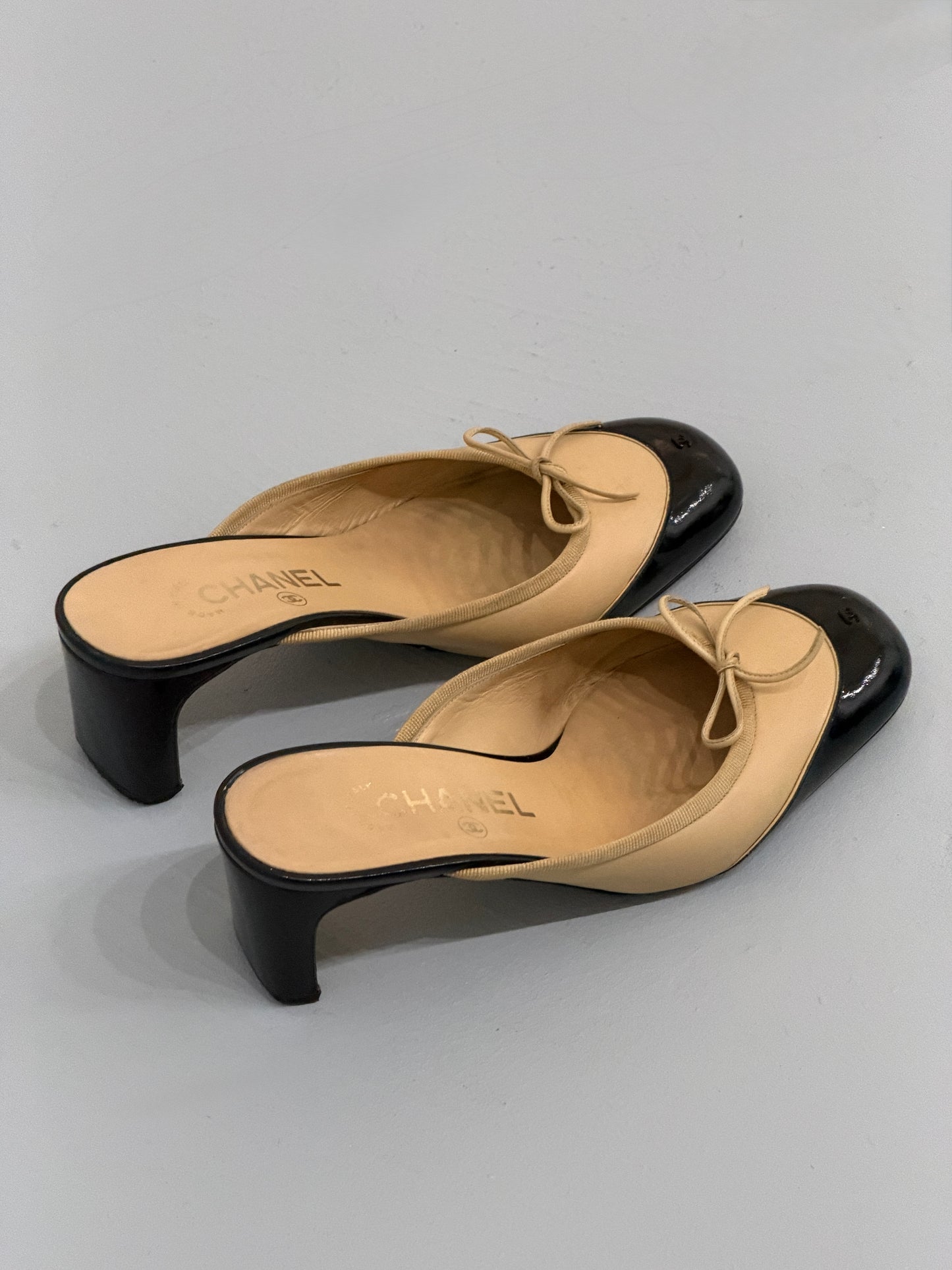 chanel 1990s ballerina heels