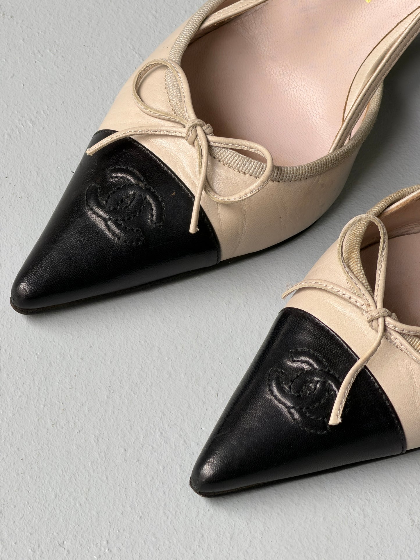 chanel 1990s slingback heels