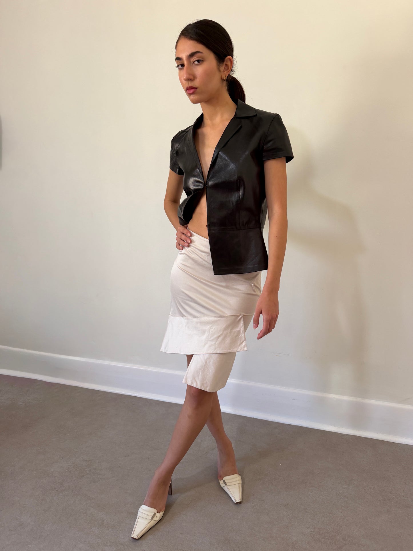 (permanent collection) gucci spring 1997 by tom ford short sleeve leather vest