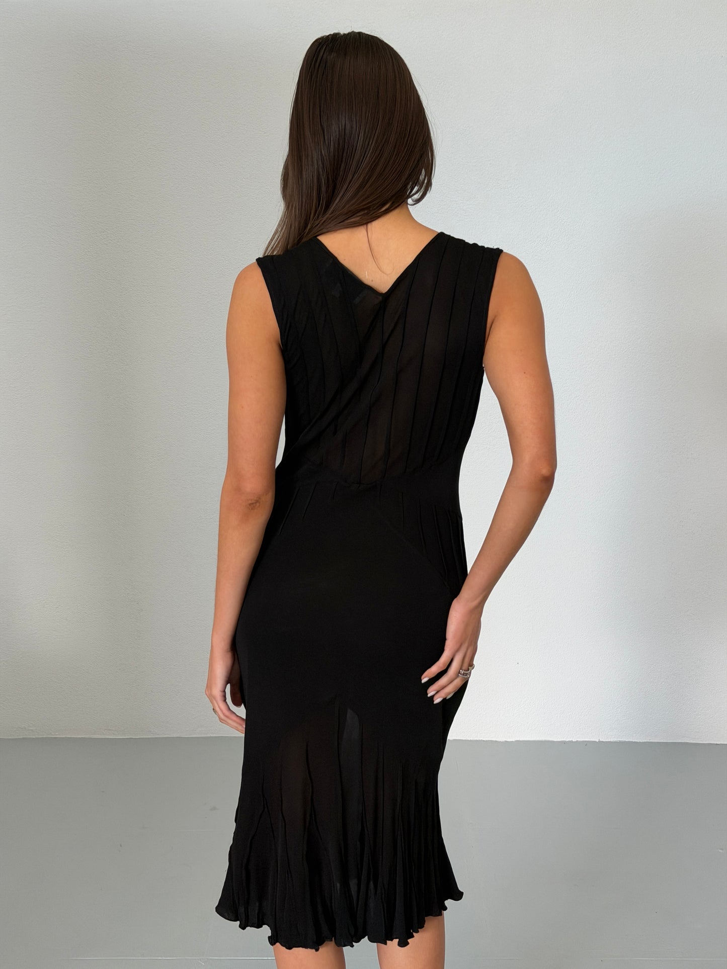 yves saint laurent spring summer 2003 black midi dress