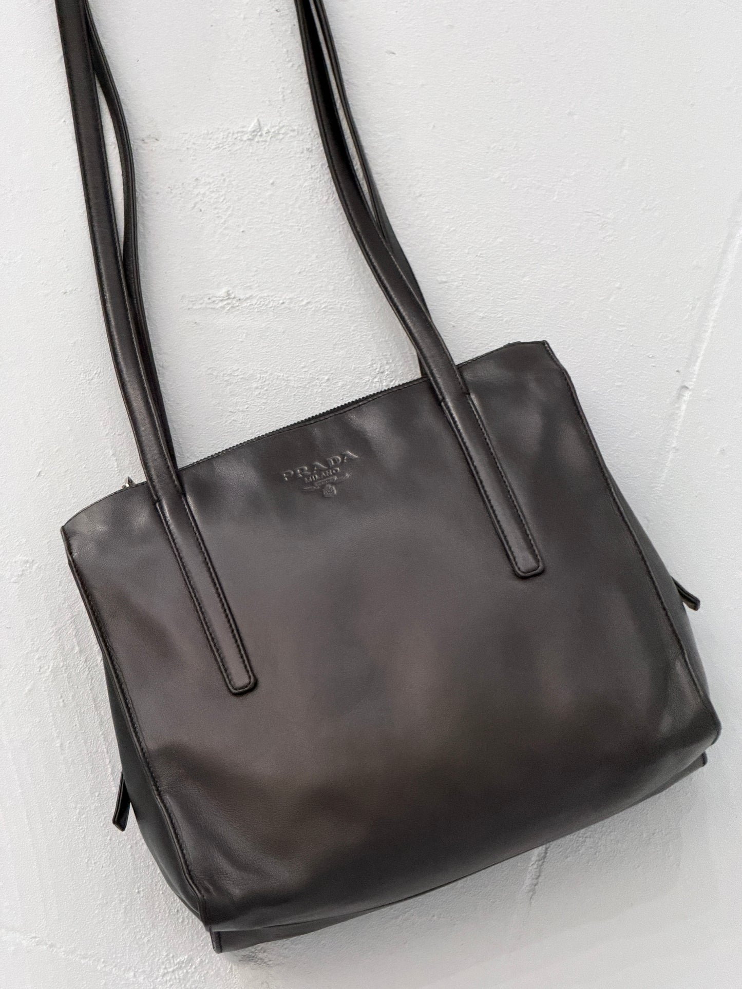 (rare) prada fall 1995 spazzolato bag