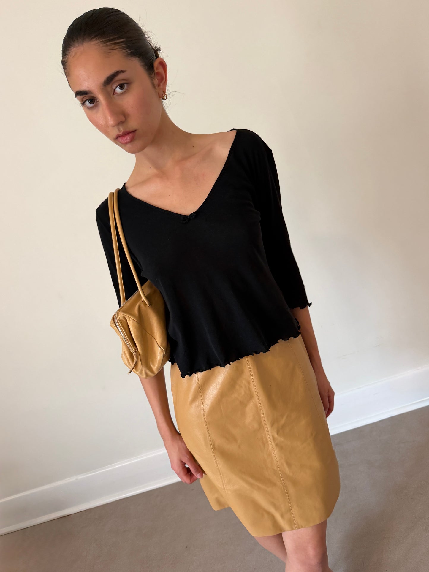 (reserved) gucci spring 2000 bow blouse
