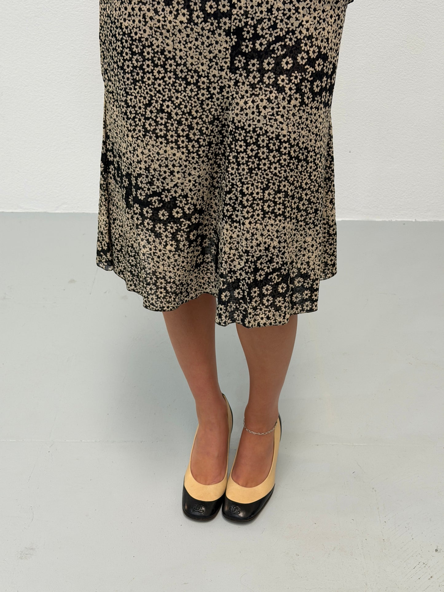 (reserved) chanel spring summer 2003 silk dress