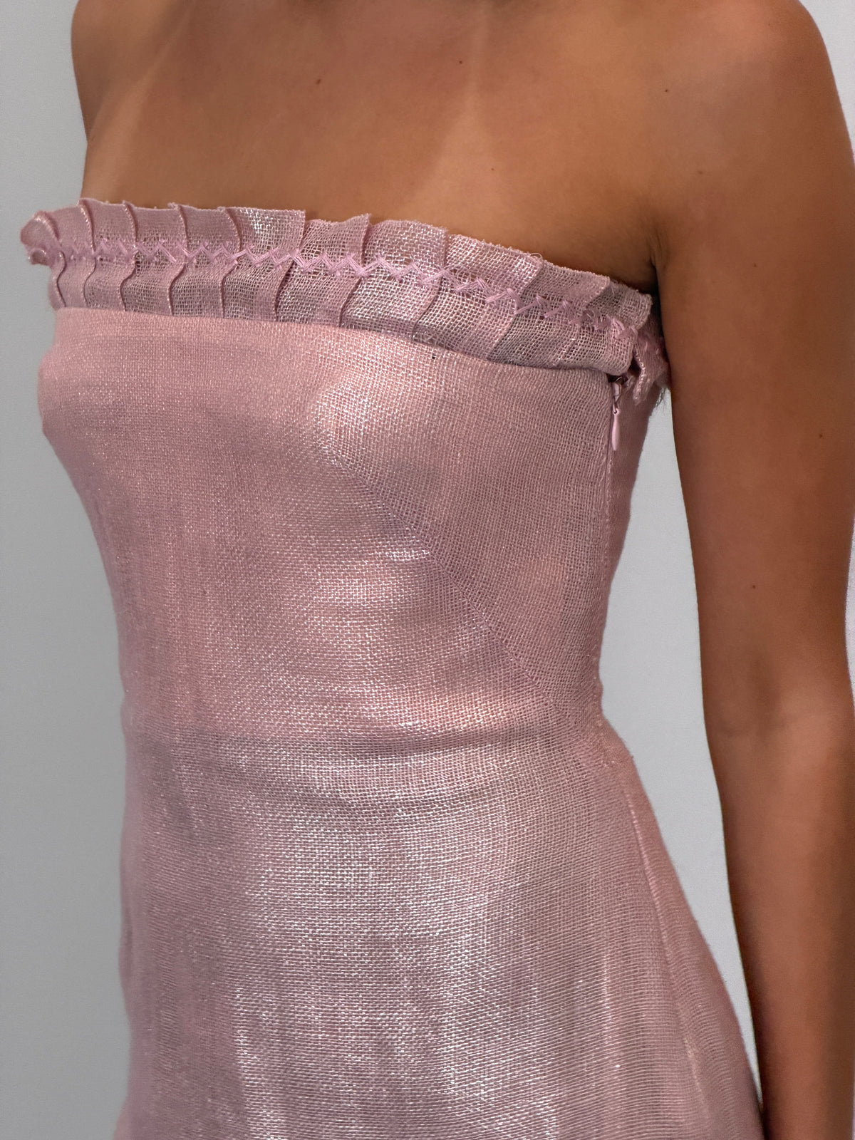 (RESERVED) gianni versace couture spring 1999 pink metallic linen strapless dress