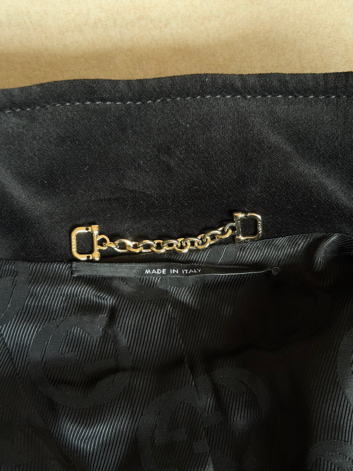 2000s gucci by tom ford black velour jacket