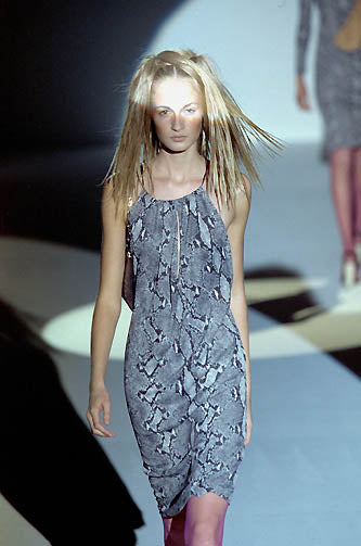 gucci spring summer 2000 snakeskin halter