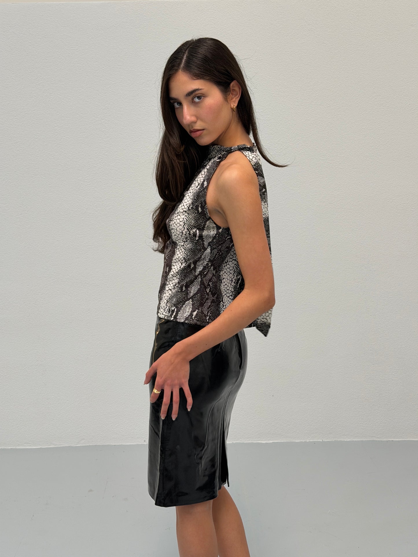 gucci spring summer 2000 snakeskin halter