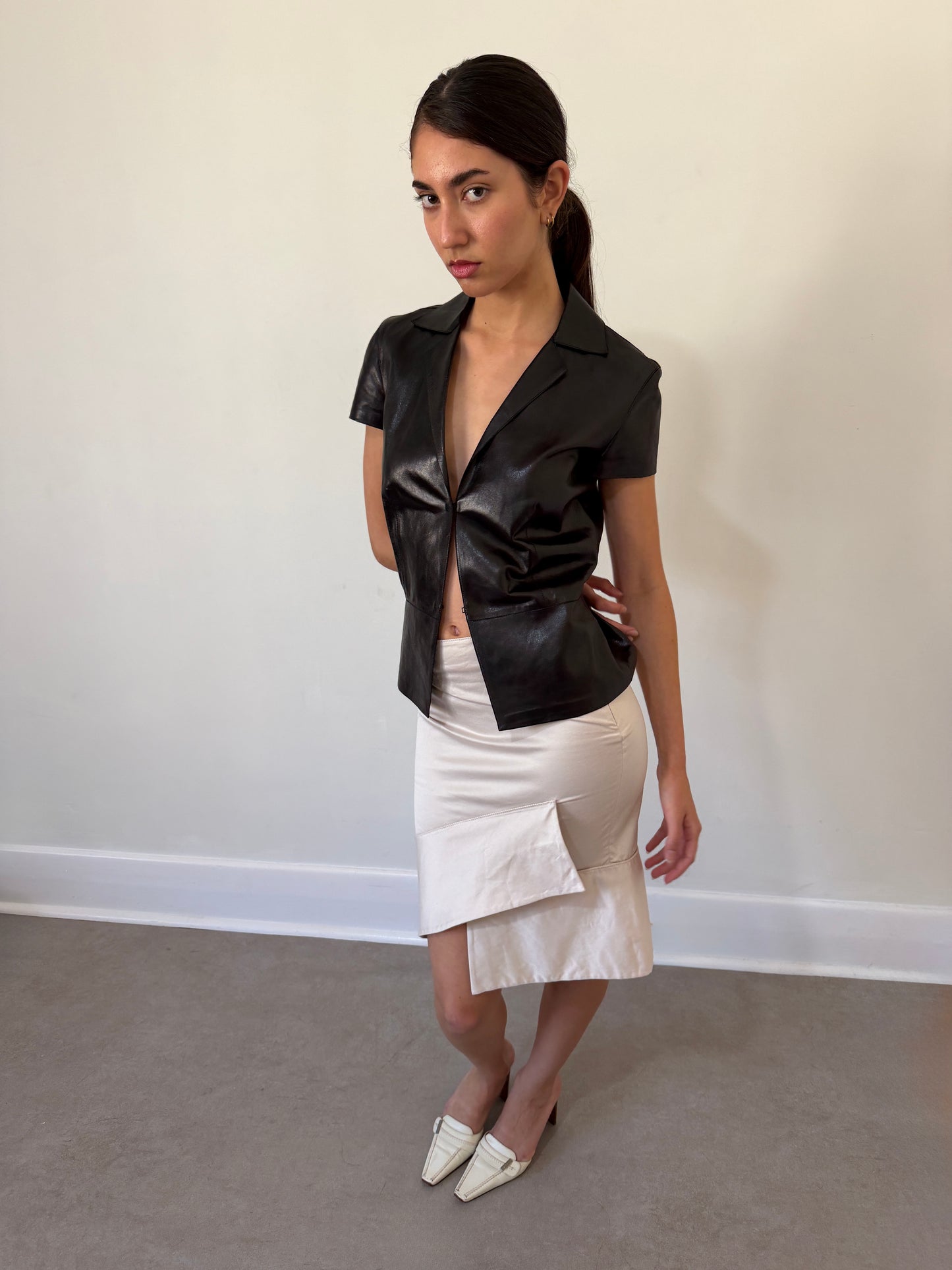 (permanent collection) gucci spring 1997 by tom ford short sleeve leather vest