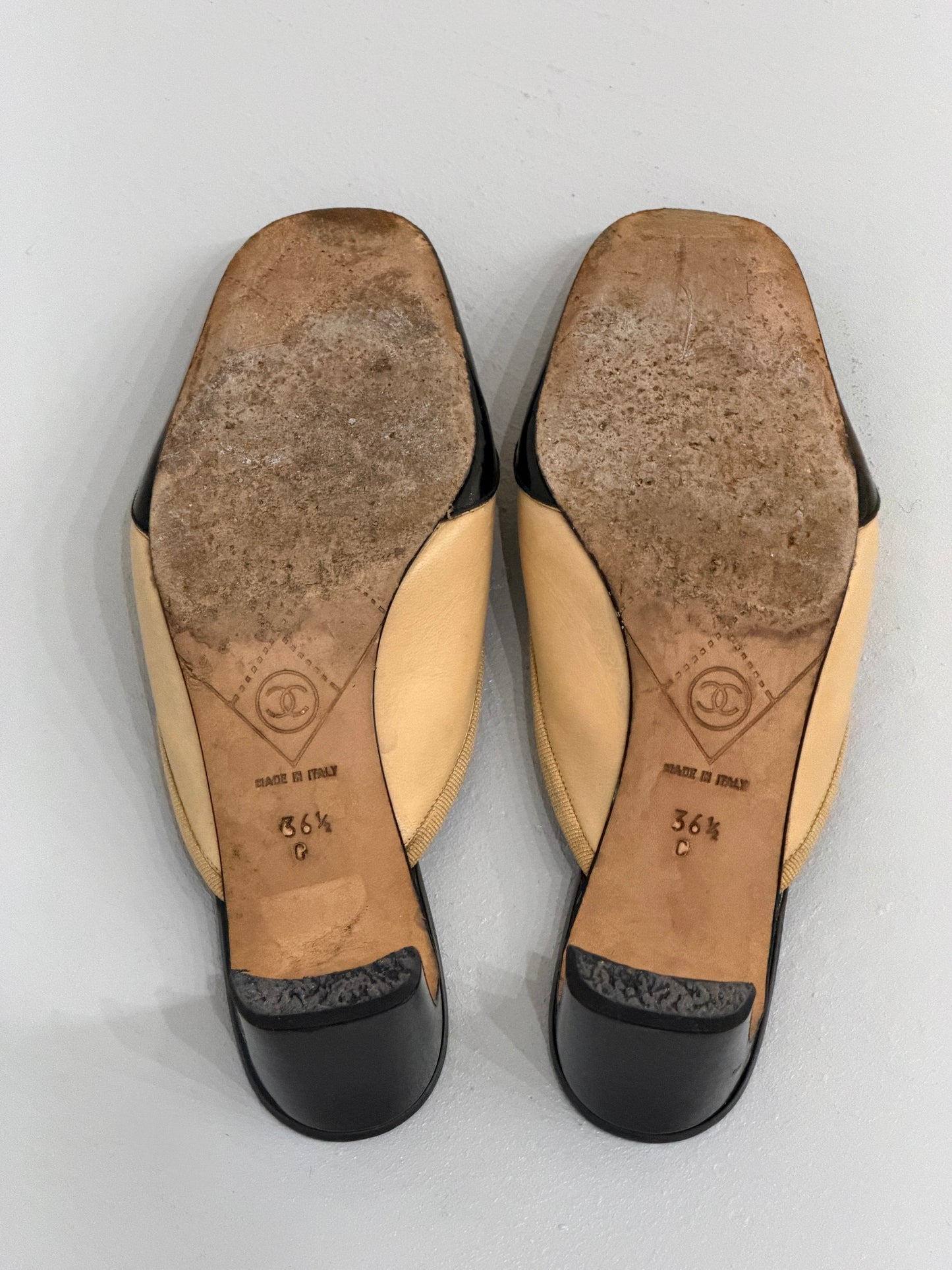 chanel 1990s ballerina heels