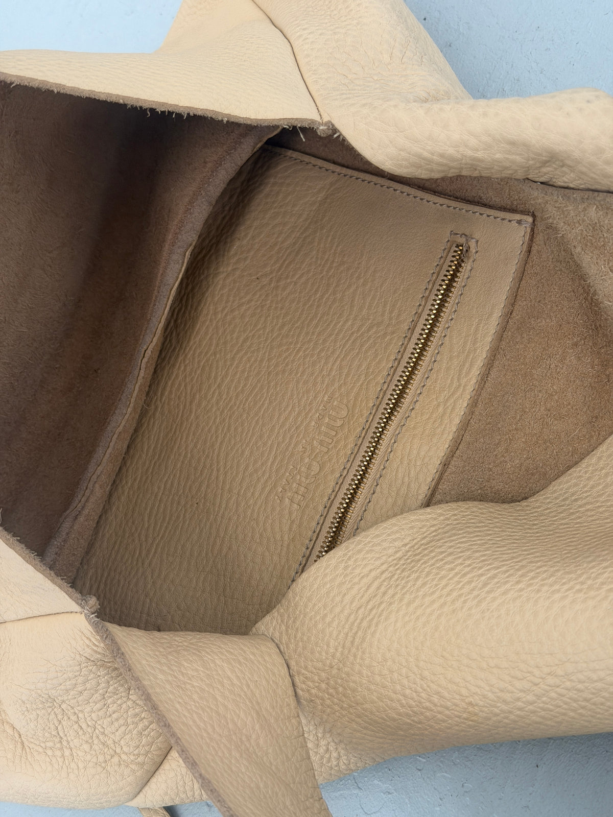 miu miu 2000s vintage ivory leather ribbon shoulder bag