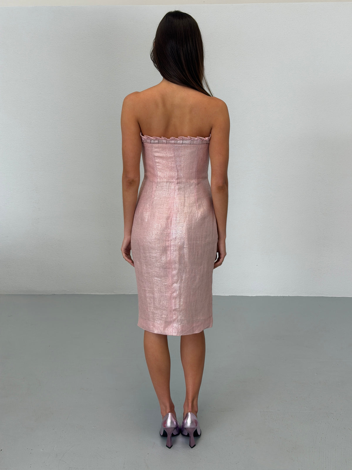 (RESERVED) gianni versace couture spring 1999 pink metallic linen strapless dress