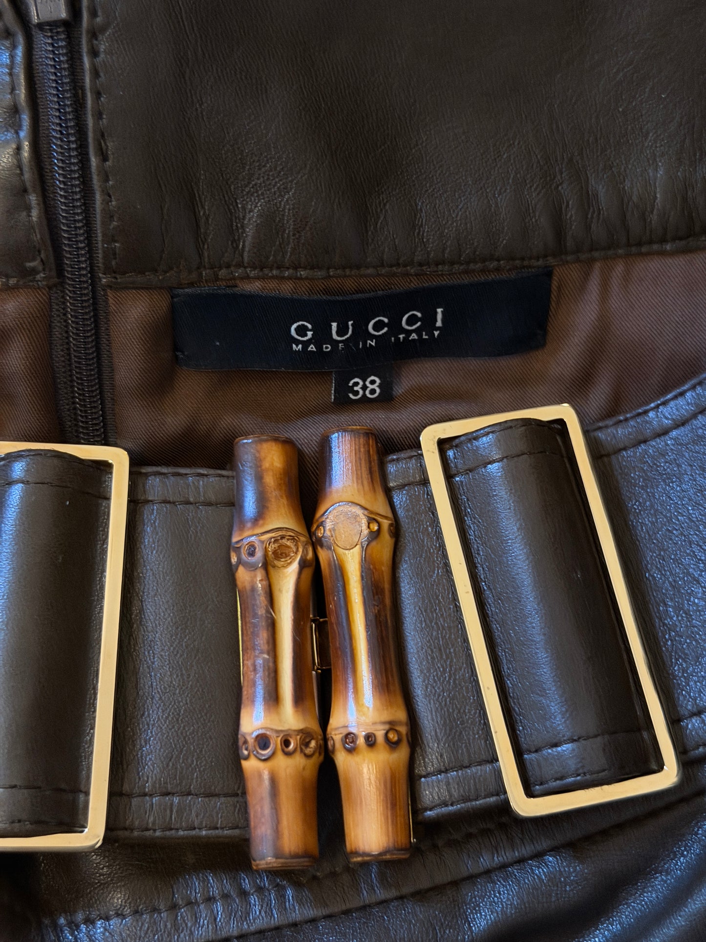 gucci by tom ford 90s leather skirt