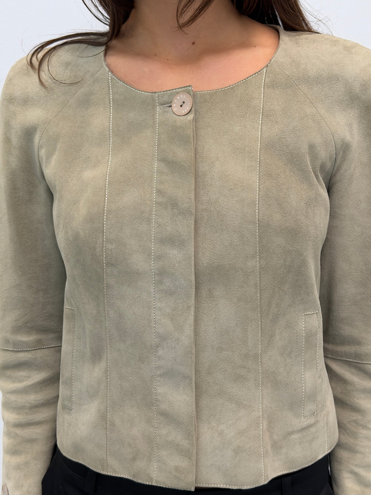 (rare) chanel cruise 2003 pale green suede jacket