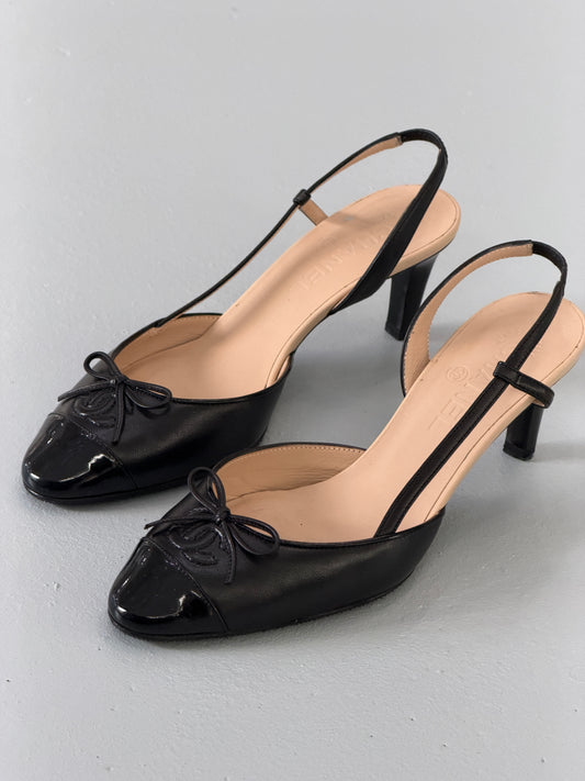 chanel 2000s slingback heels