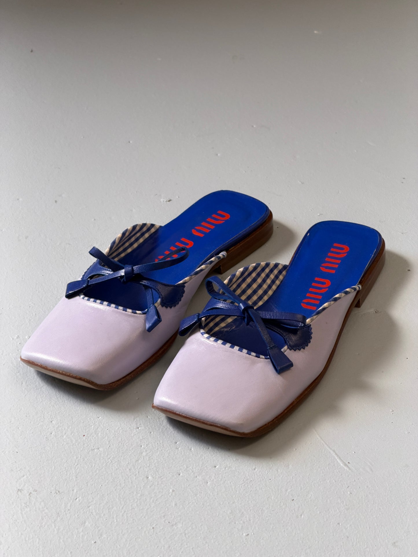 miu miu spring summer 2000 bow flats