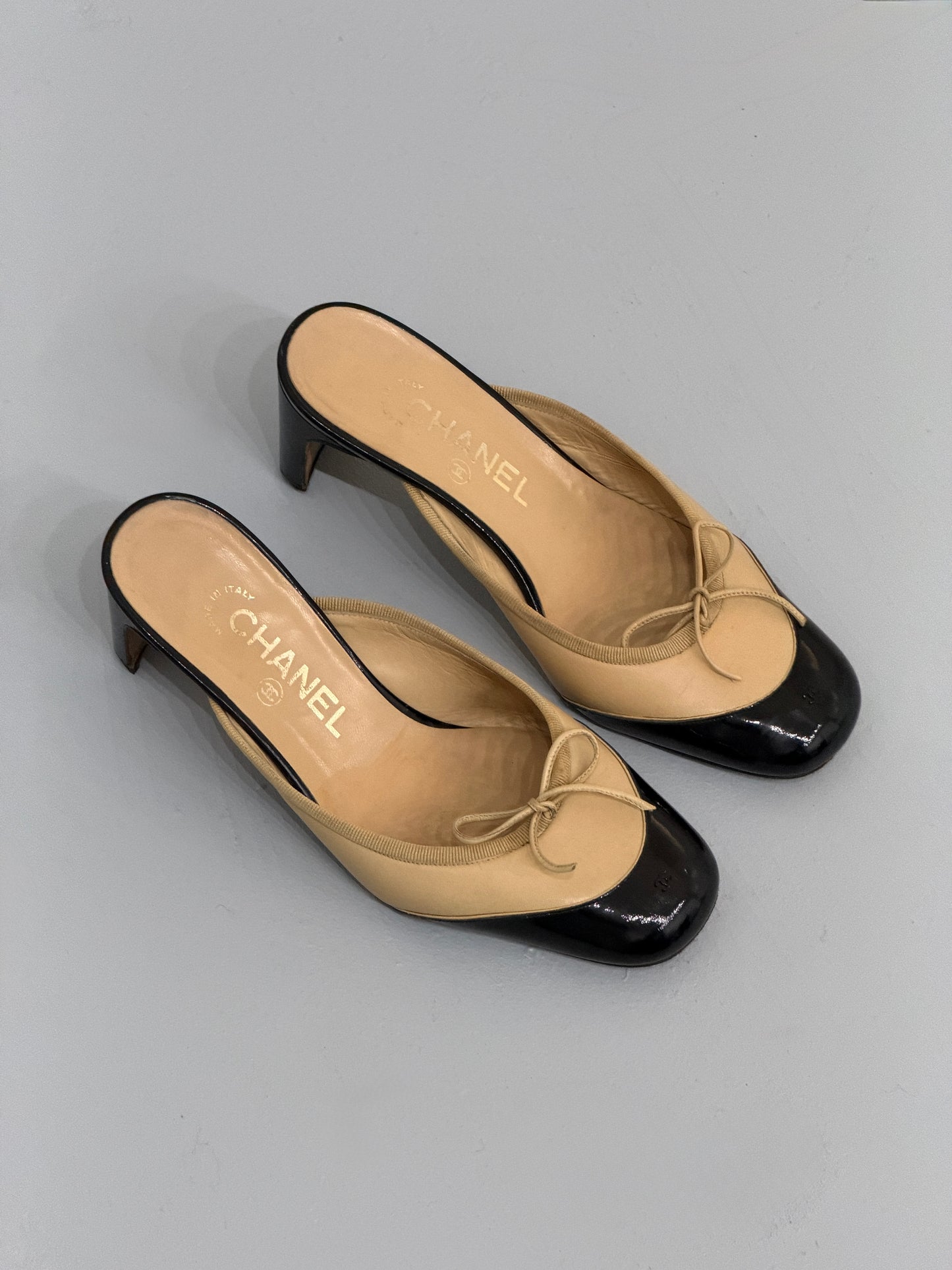 chanel 1990s ballerina heels