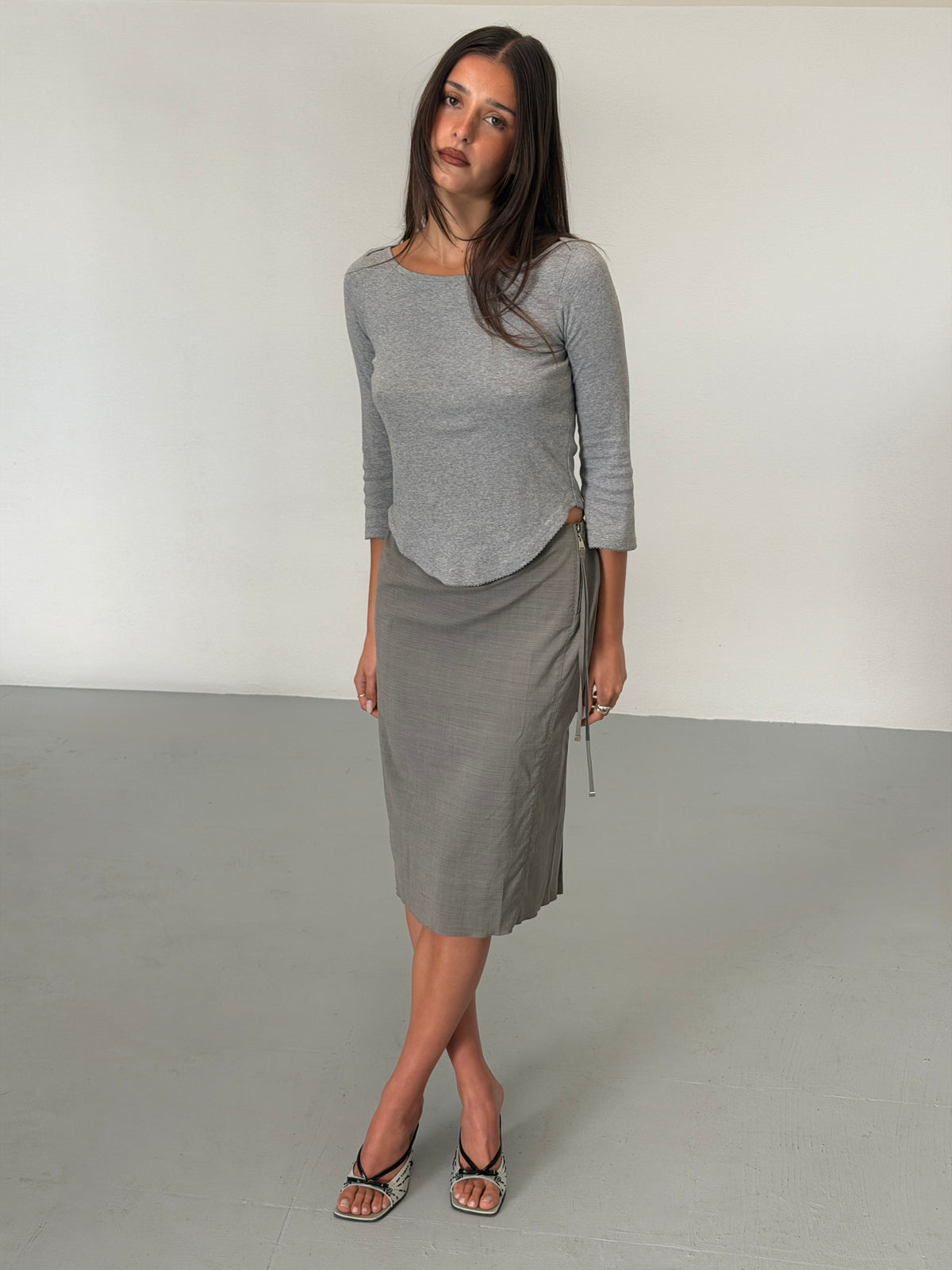 louis vuitton spring 2003 by marc jacobs grey wool-blend asymmetric skirt
