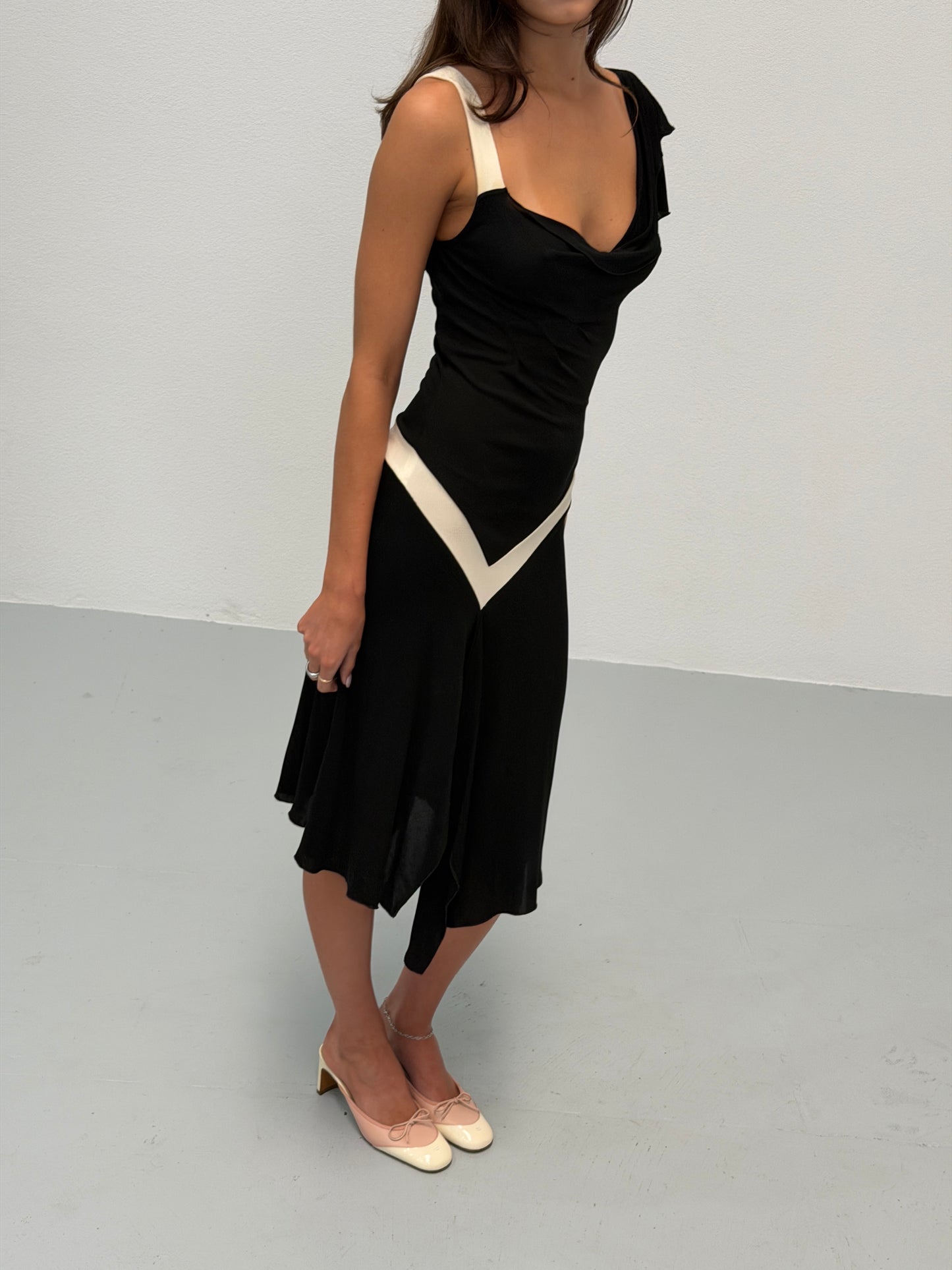 diane von furstenberg spring 2003 marissa cooper asymmetric dress