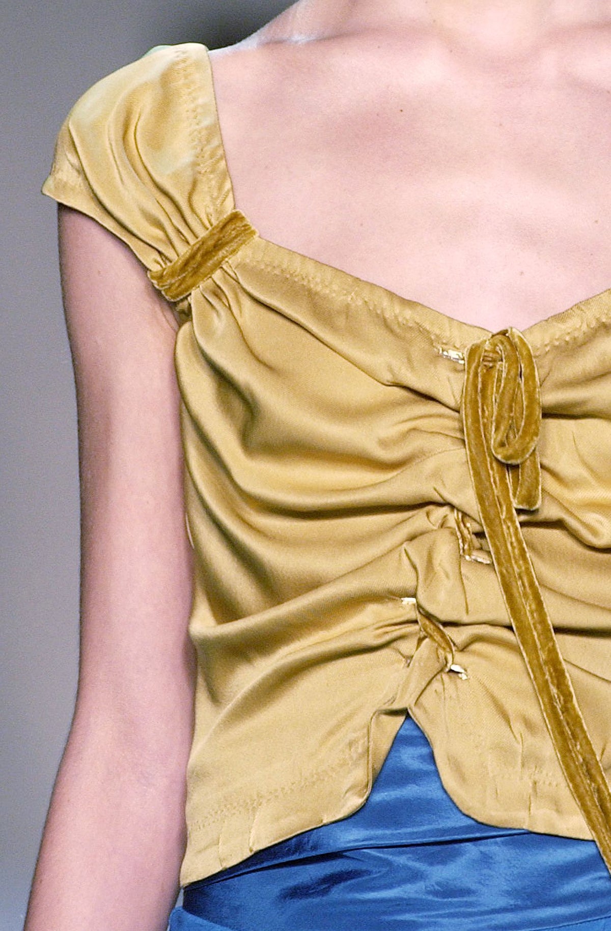 (rare) louis vuitton spring 2004 bustier
