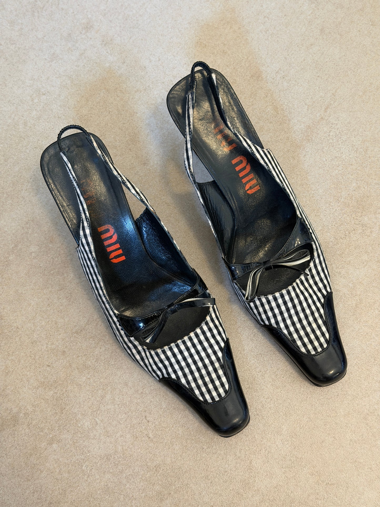 (rare) miu miu fall winter 1999 checkered pumps