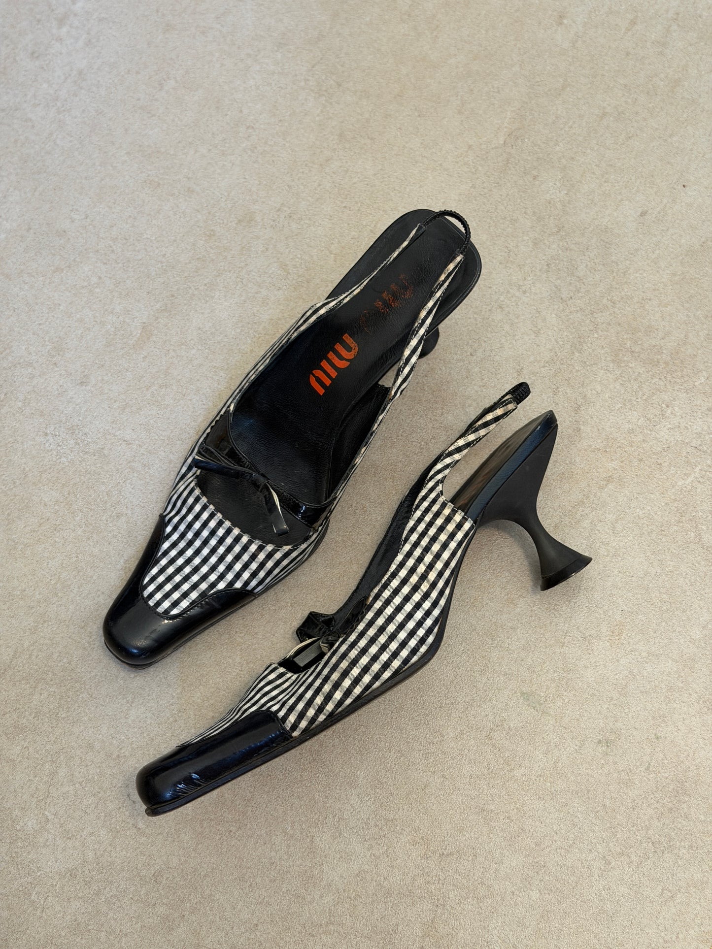 (rare) miu miu fall winter 1999 checkered pumps