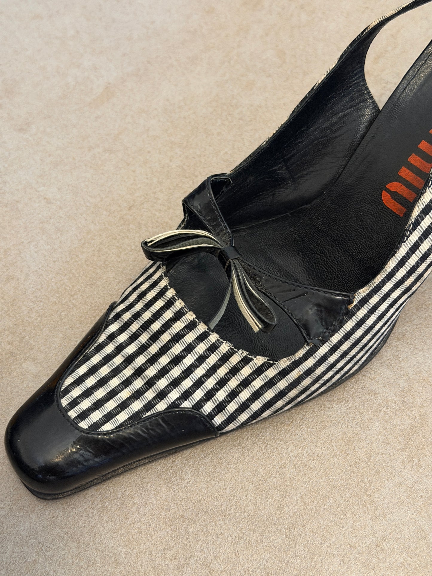 (rare) miu miu fall winter 1999 checkered pumps