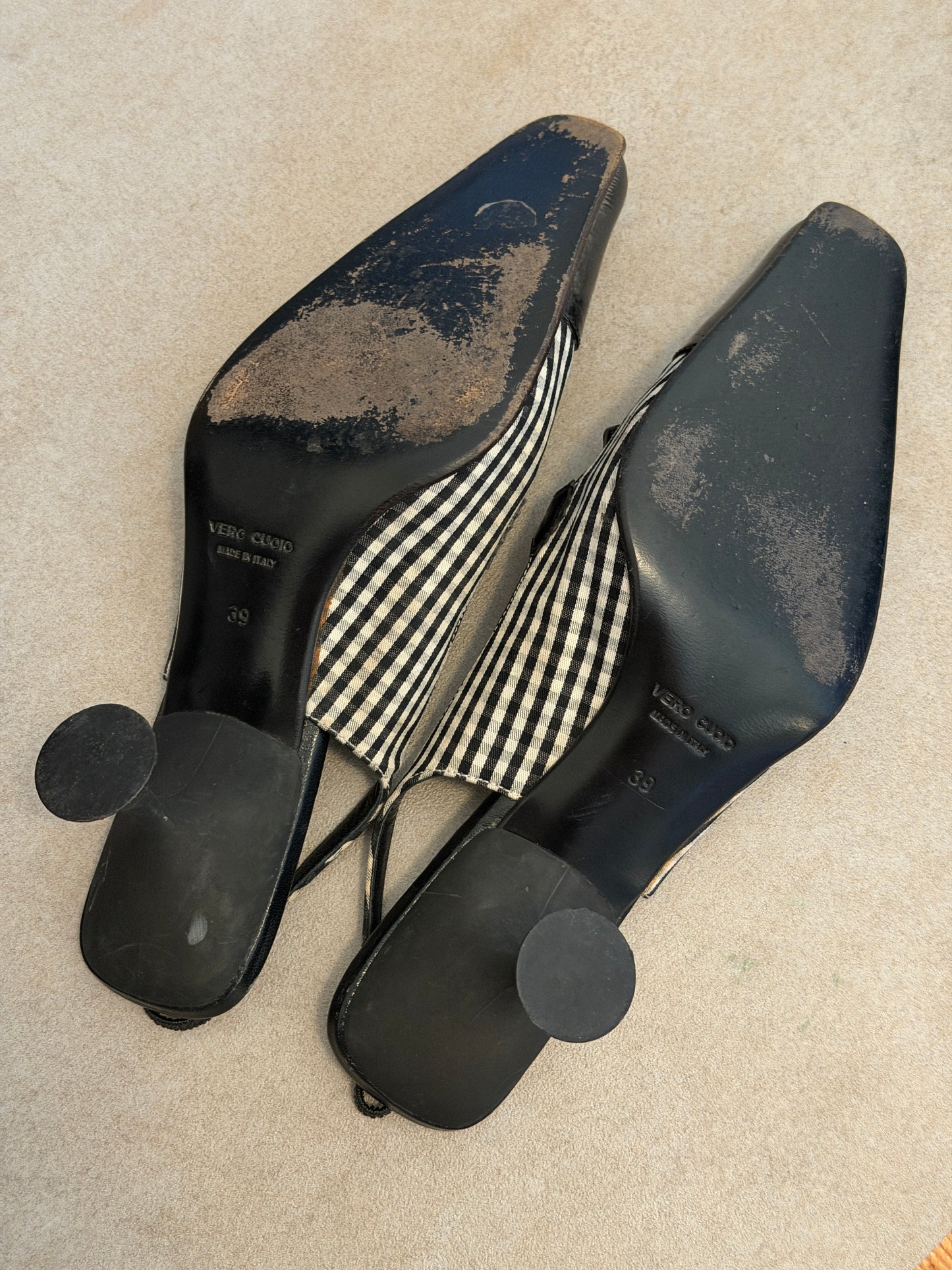 (rare) miu miu fall winter 1999 checkered pumps