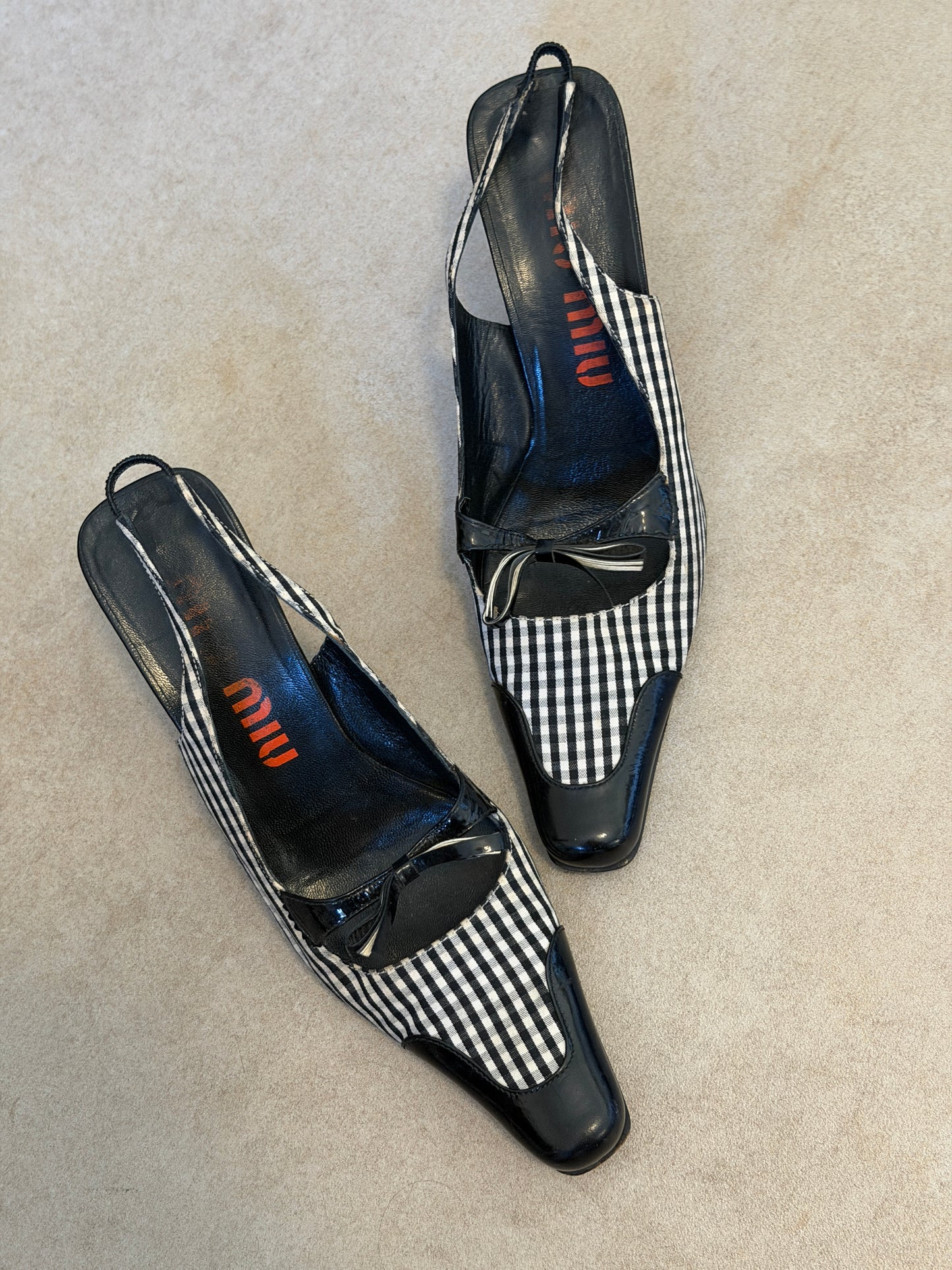 (rare) miu miu fall winter 1999 checkered pumps