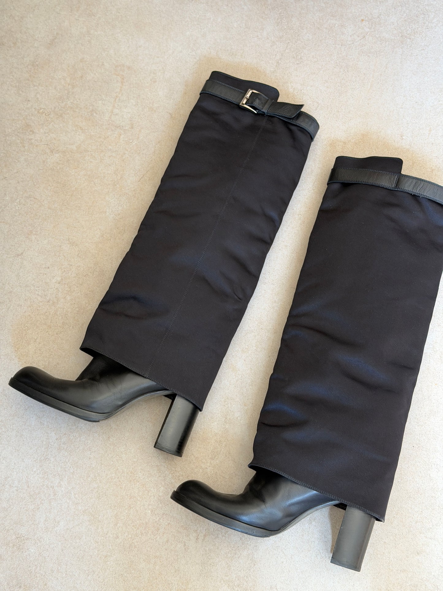 (rare) chanel fall 2002 runway boots (40)