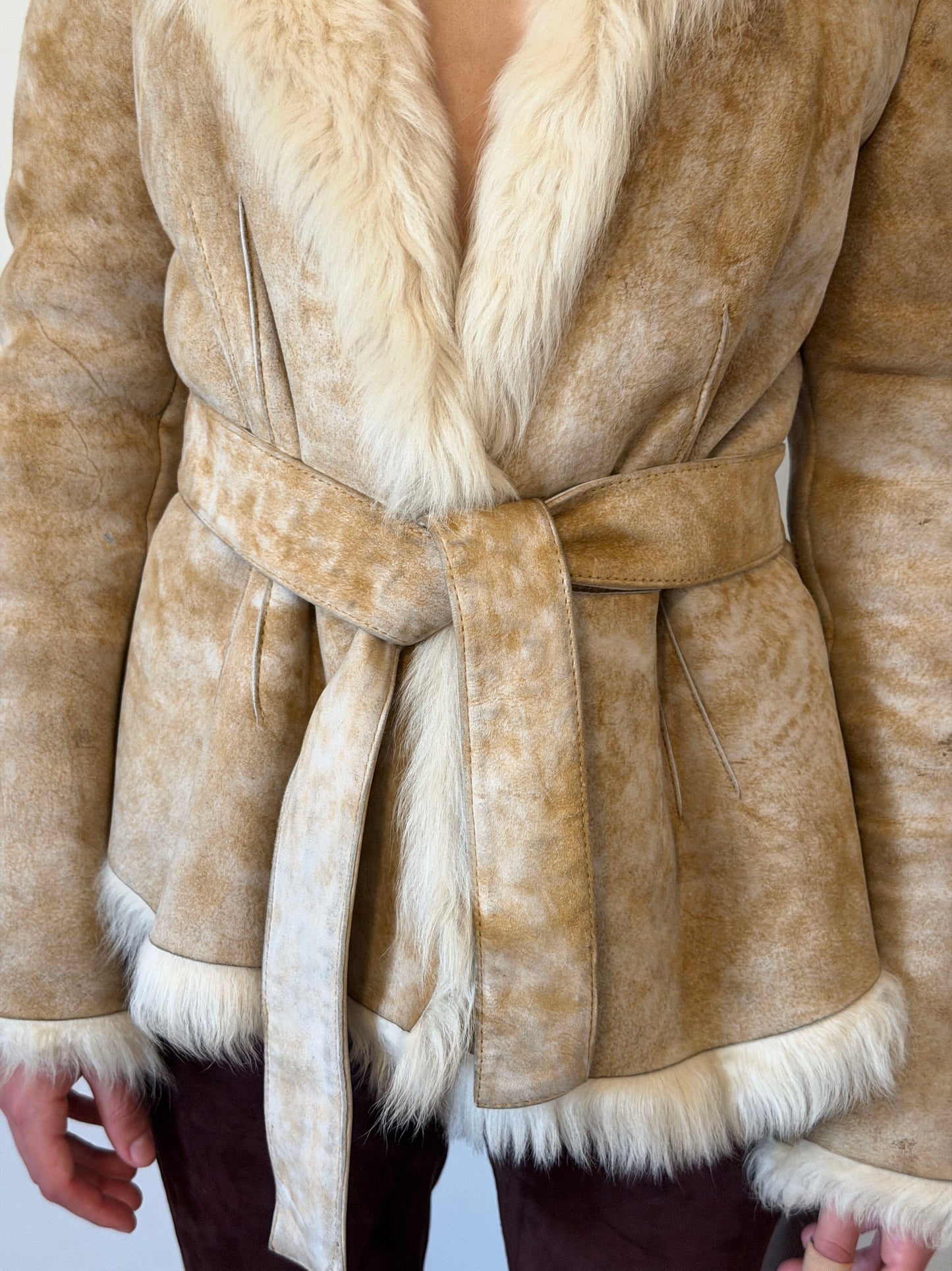 (rare) gucci fall winter 2002 by tom ford shearling jacket