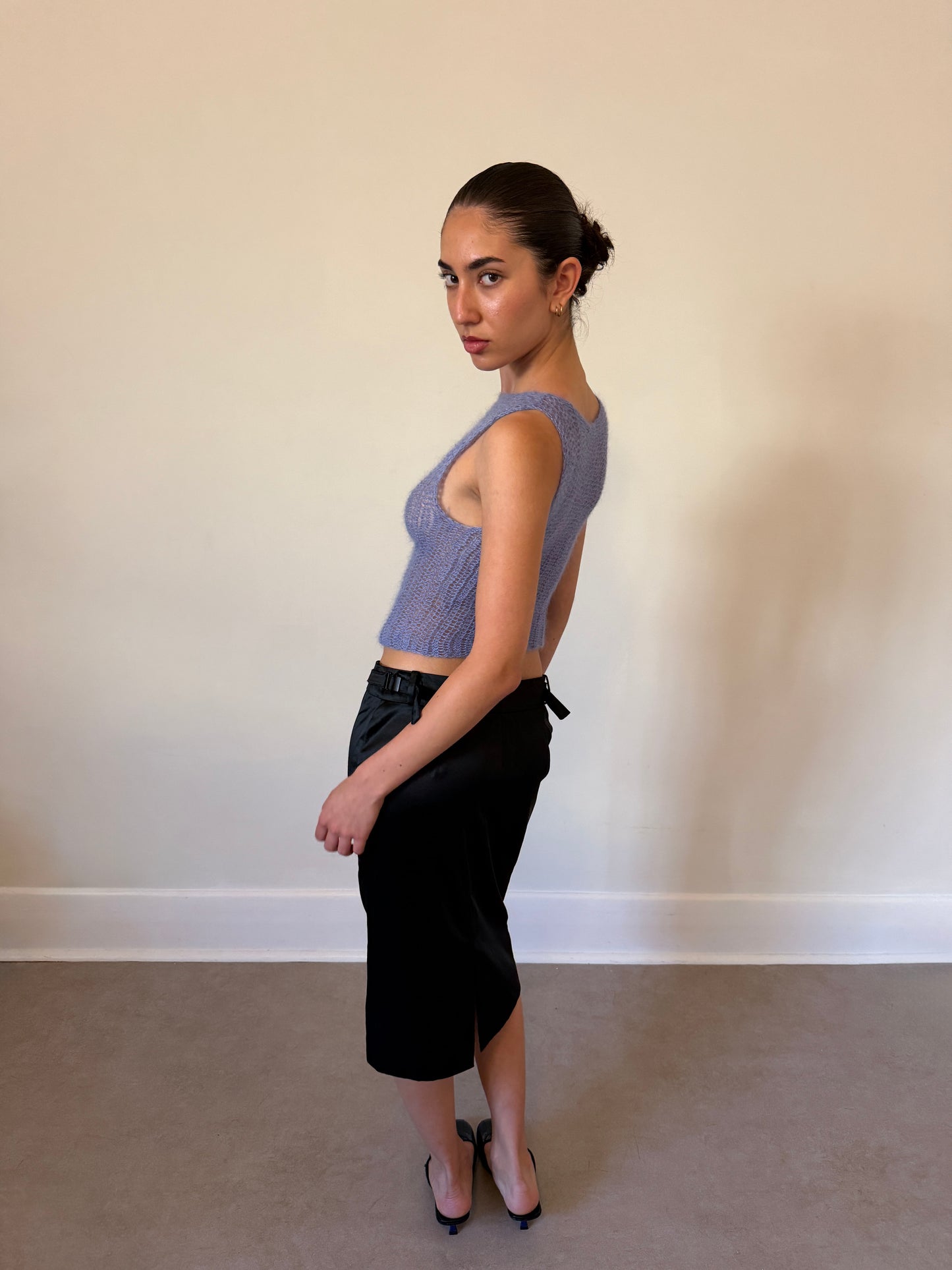 (rare) gucci fall winter 2001 by tom ford satin skirt